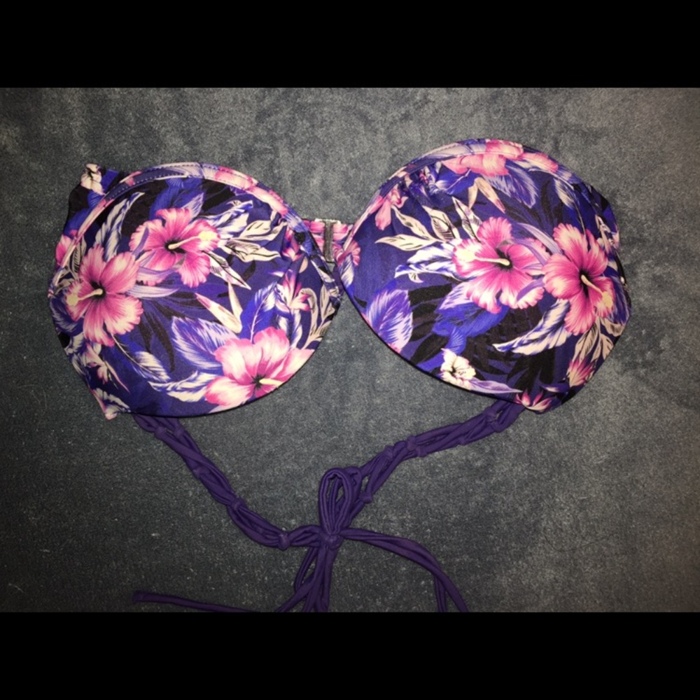 Bathing suit top